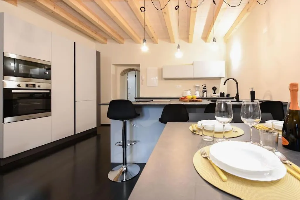 סאלו Casa Margherita - New House In The Ancient Hamlet 0*,
