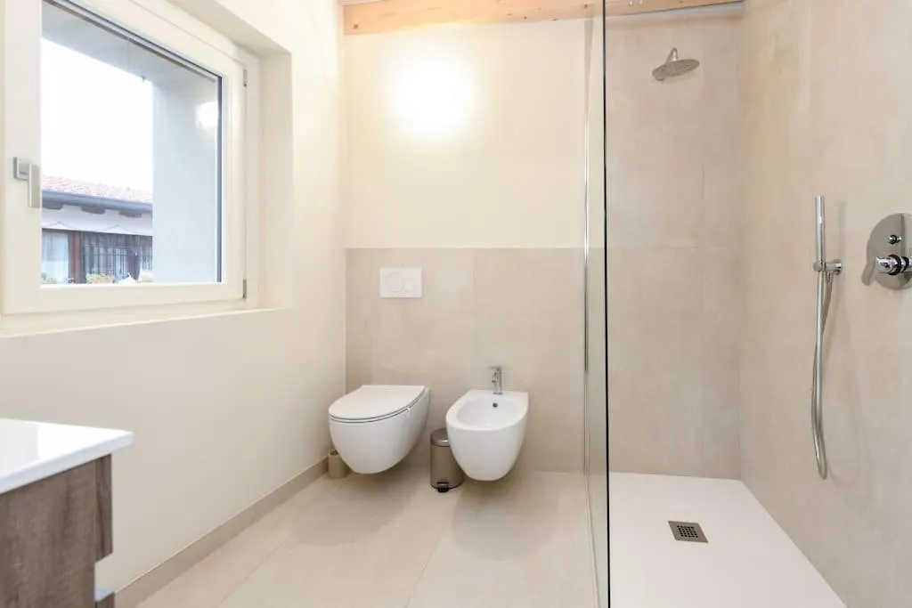 Tatil Evi Casa Margherita - New House In The Ancient Hamlet Salò İtalya